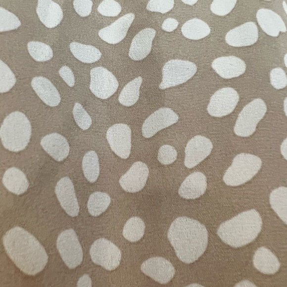 NWOT Pink Lilly Romper - Picture 5 of 6